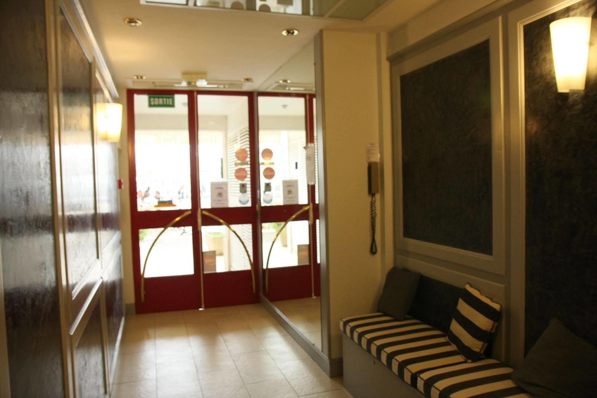 Hotel Du Port Saint-Martin-de-Ré Kültér fotó